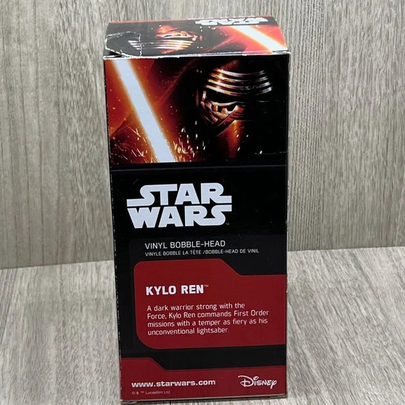 Funko Star Wars: The Force Awakens Kylo Ren Wacky Wobbler Vinyl Bobble-Head 3+ - Picture 5 of 9